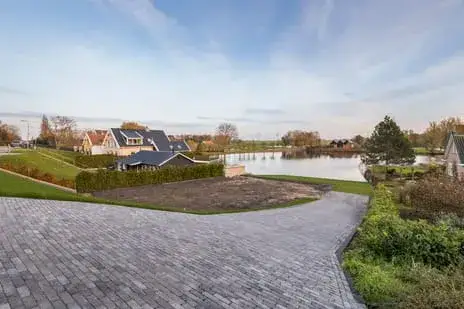 Home for sale: IJsseldijk-Oost 2, Boveneind Krimpen Aan Den Ijssel