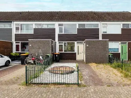 Tussenwoning te koop: Ijsselstraat 19, Schoonenburg Oost-Souburg