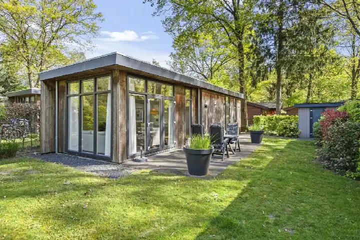 Vrijstaande woning te koop: Immenweg 15-681, Lunterse Buurtbos Lunteren