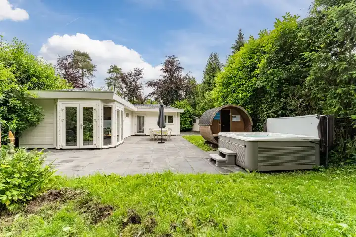 Vrijstaande woning te koop: Immenweg 15R-173, Lunterse Buurtbos Lunteren
