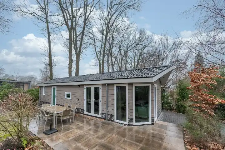 Vrijstaande woning te koop: Immenweg 15R605, Lunterse Buurtbos Lunteren