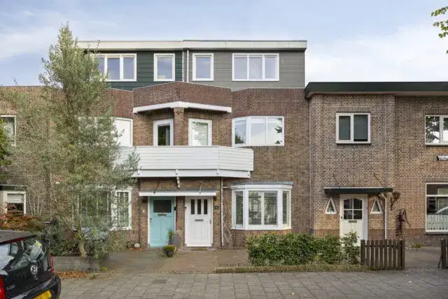 Tussenwoning te koop: Indischestraat 14, Weltevredenbuurt Haarlem