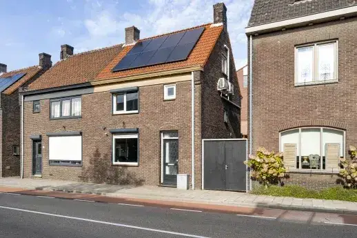 Twee-onder-één-kap te koop: Industriestraat 47, Tegelen-Centrum Tegelen