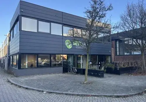 Vrijstaande woning te huur: Industrieweg 50C, Haven- en industrieterrein Nijmegen