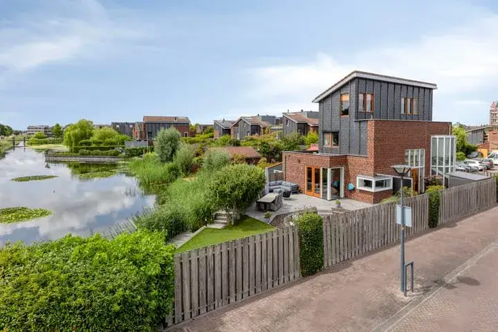 Vrijstaande woning te koop: Iraklia 2, Hoofddorp Floriande Oost Hoofddorp
