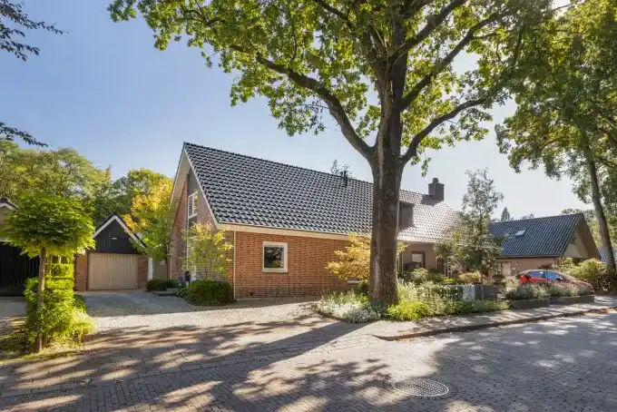 Semi-detached for sale: Irenelaan 12A, Putten-Zuid-Oost Putten
