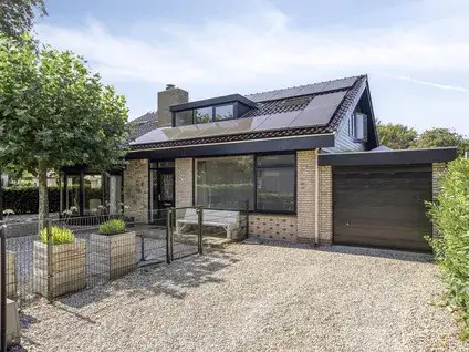 Vrijstaande woning te koop: Irenelaan 2, Oranjepark Alkmaar