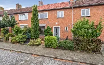 Tussenwoning te koop: Irenestraat 23, Oud Gastel Oud Gastel