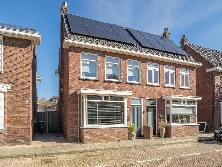 Twee-onder-één-kap te koop: Irisstraat 42, Ribbelt-Ribbelerbrink Enschede
