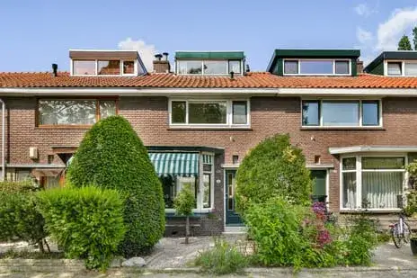 Terraced house for sale: Irisstraat 55, Babberspolder West Vlaardingen