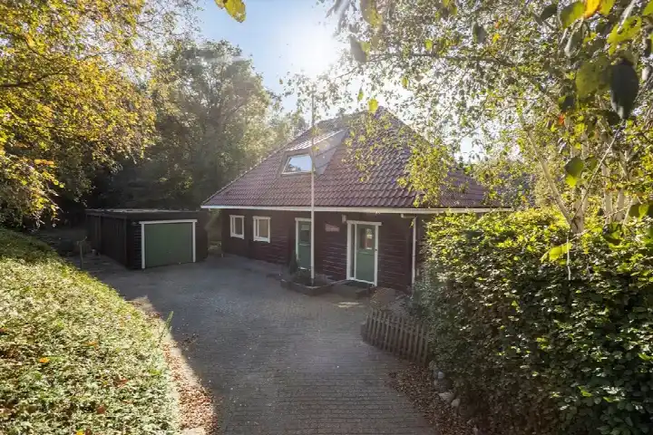 Vrijstaande woning te koop: It Bjirkenbosk 5, Balk Balk