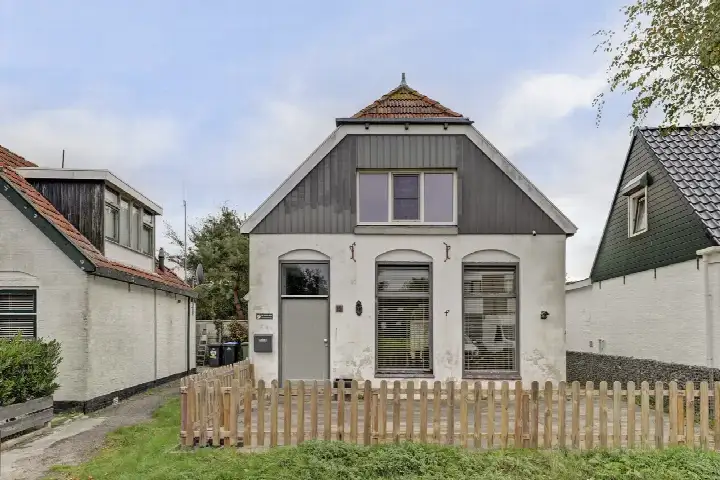 Vrijstaande woning te koop: It Leech 15, Zurich Zurich