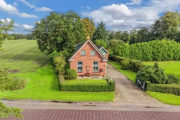 Vrijstaande woning te koop: It West 52, Oudega Oudega