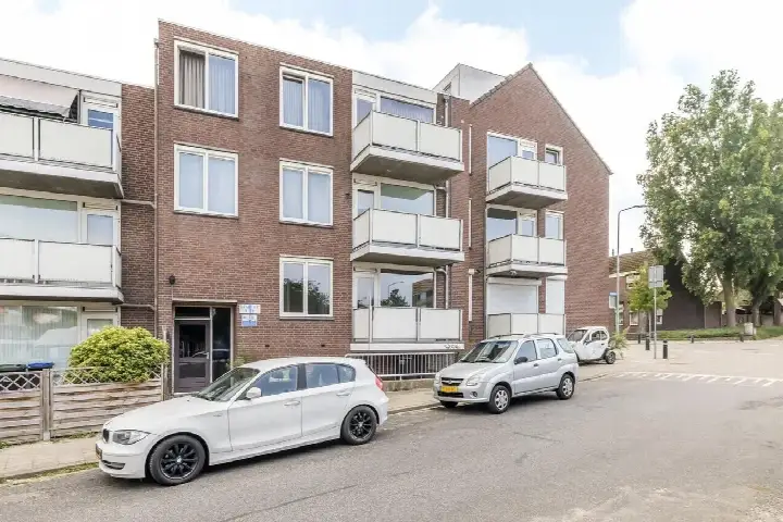 Appartement te huur: Italiëlaan 4A, Uterweg Heerlen