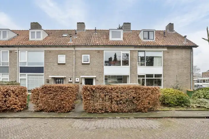 Tussenwoning te koop: Jacob Catssingel 50, Boeimeer Breda