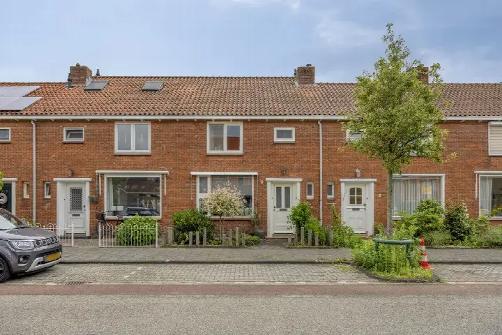 Terraced house for sale: Jacob Catsstraat 7, Winklerplein-Zuid Sliedrecht