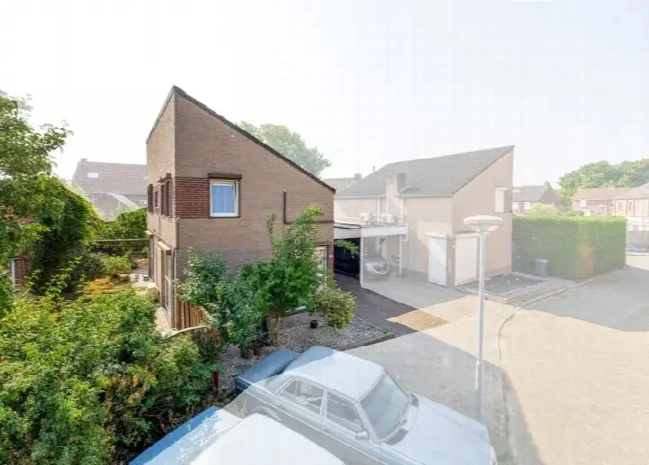 Twee-onder-één-kap te koop: Jacob Catsstraat 84, Hazenkamp Venlo