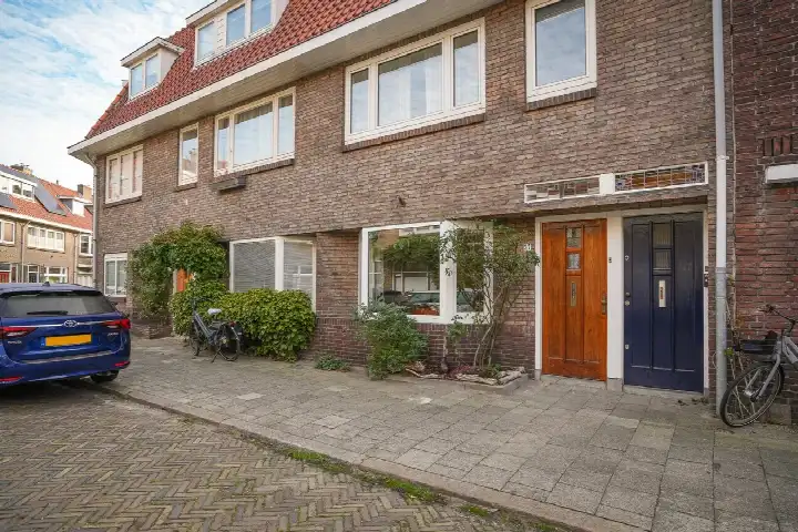 Apartment for sale: Jacob van der Borchstraat 57, Tuinwijk-West Utrecht