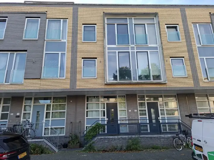 Tussenwoning te koop: Jacob van Heemskerckstraat 40, Admiraalsplein Dordrecht
