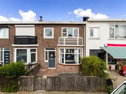 Terraced house for sale: Jacob van Lennepstraat 16, Krispijnse Driehoek Dordrecht