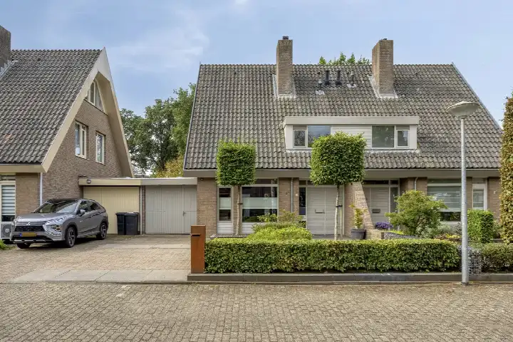 Terraced house for sale: Jagerbal 20, Speelheide Best