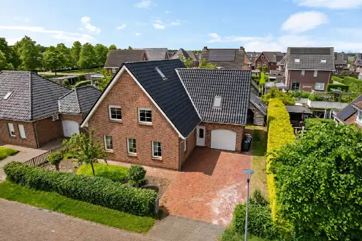 Vrijstaande woning te koop: Jan Altinkhof 34, Buitenwoel Veendam