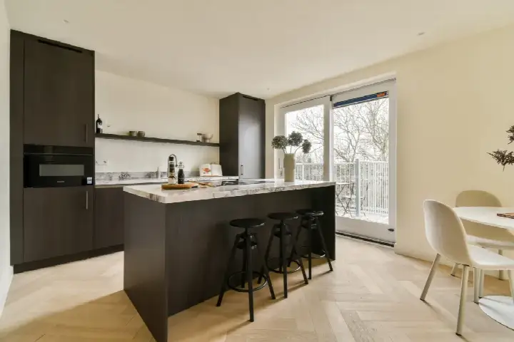 Appartement te koop: Jan Evertsenstraat 1-4, Kortenaerkwartier Amsterdam