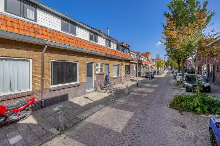Terraced house for sale: Jan Philipsweg 44, De Korte Akkeren Oud Gouda