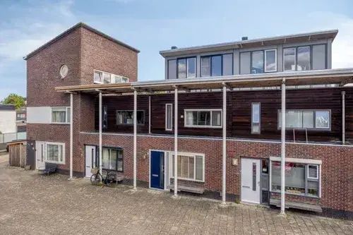 Terraced house for sale: Jan Rijkenstraat 23, Steinvoorde Deventer
