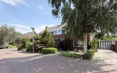 Twee-onder-één-kap te koop: Jan Steenstraat 18, Hazerswoude-Dorp-Oost Hazerswoude-Dorp