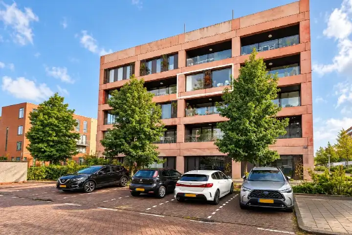 Apartment for rent: Jan Tooropstraat 109, Overtoomse Veld-Noord Amsterdam