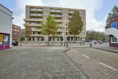 Apartment for rent: Jan Tooropstraat 3S, Overtoomse Veld-Zuid Amsterdam