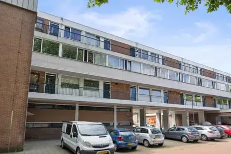 Apartment for sale: Jan van Delftstraat 35, Hintham zuid Rosmalen