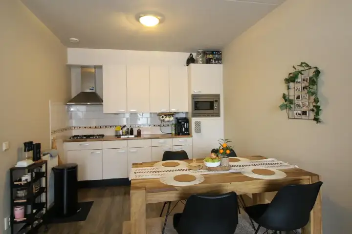 Home for rent: Jan van der Heydenstraat, Oostendam Hendrik-Ido-Ambacht