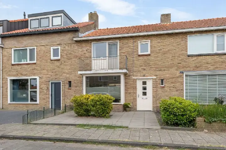 Tussenwoning te koop: Jan van Ruusbroeckstraat 7, Molenstraat en omgeving Vught