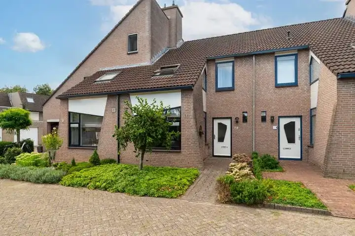Tussenwoning te koop: Jan van Scorelstraat 75, Schildersbuurt Oosterhout (Nb)