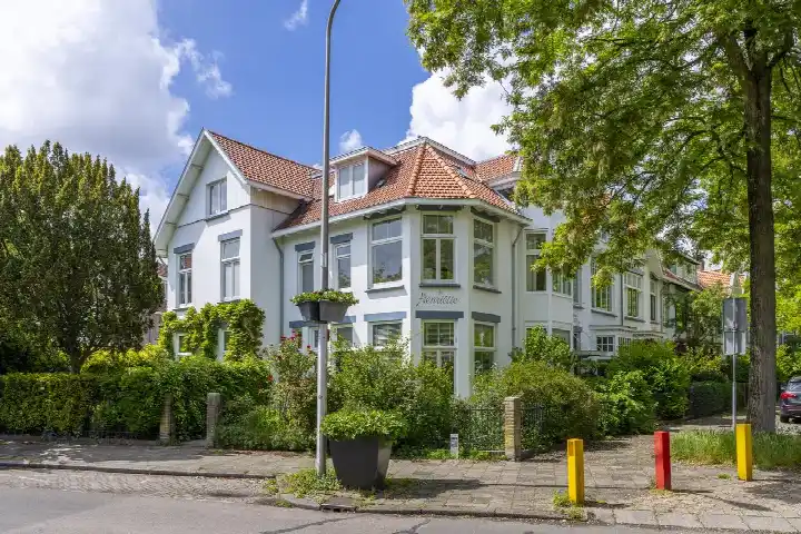 Hoekwoning te koop: Jan van Scorelstraat 75, Schildersbuurt Utrecht