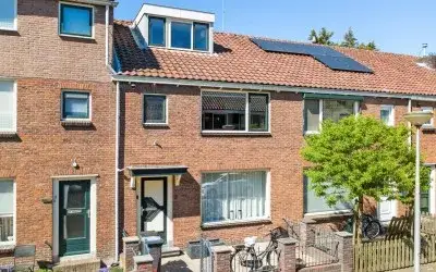 Terraced house for sale: Jan Luykenstraat 5, Kadenbuurt Gouda