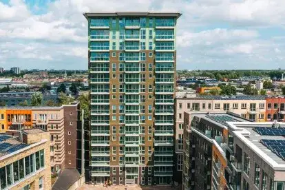 Appartement te huur: Jan Sluijtershof 64, Holland Park Diemen