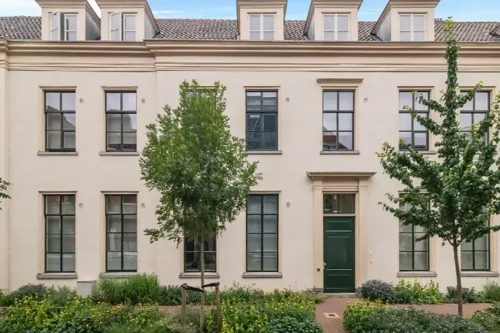 Studio for sale: Jansstraat 46A26, Bakenes Haarlem