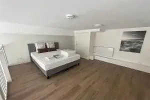 Woning te huur: Jansstraat, Bakenes Haarlem