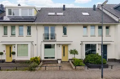 Tussenwoning te koop: Javalaan 23, Oosterheem-Zuid-West Zoetermeer