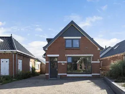Vrijstaande woning te koop: Jeltingalaan 8, Buitenpost Buitenpost