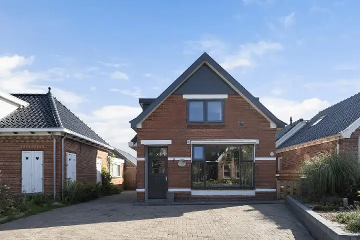 Vrijstaande woning te koop: Jeltingalaan 8, Buitenpost Buitenpost