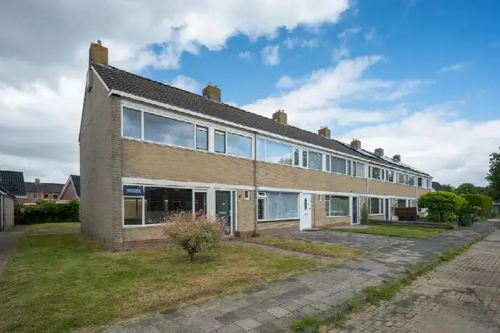 Hoekwoning te koop: Jensmastrjitte 12, Augustinusga Augustinusga