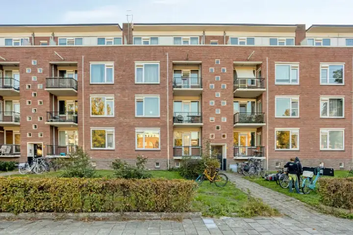 Apartment for sale: Jeroen Boschlaan 175, Doornakkers-West Eindhoven