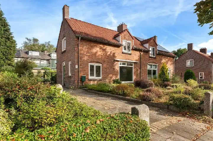 Semi-detached for sale: Joan Beukerweg 15, De Enk Renkum