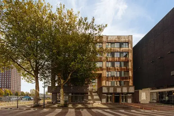 Appartement te huur: Joan Muyskenweg 21B9, Amstelkwartier-West Amsterdam