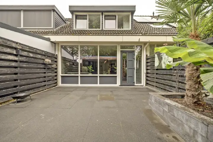 Tussenwoning te koop: Joan Vuistpad 12, Vollenhove Vollenhove