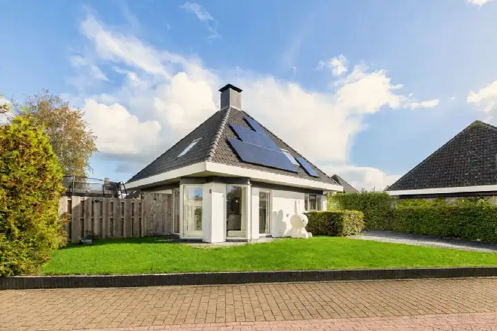 Detached house for sale: Johan Dijkstrasingel 59, Winsum Noord - Oost Winsum (Gr)